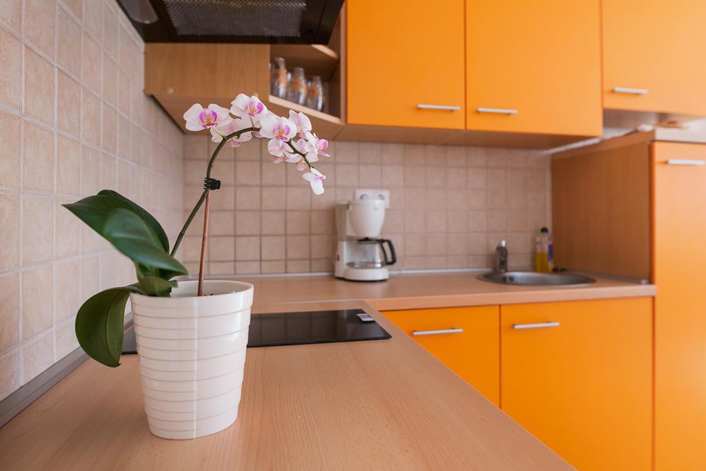 Apartments Mia Baška Eksteriør bilde